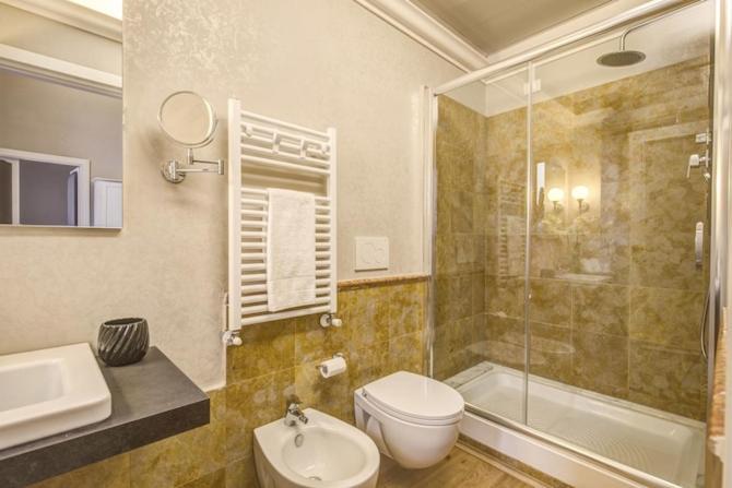 Smart Lux Roma Centro Hotel Exterior photo